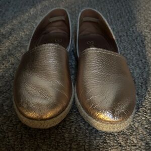 Verbenas Gold Metallic Slip-On Espadrilles Size 9.5